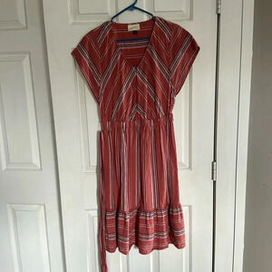 Universal Threads MIDI Dress Size Small
